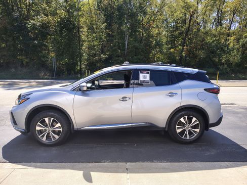 Used 2020 Nissan Murano SV image 4