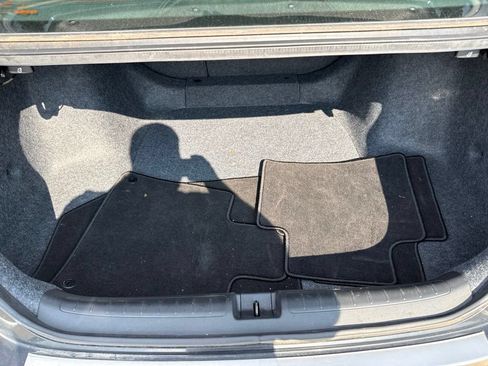 Used 2018 Honda Accord EX image 15