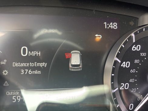 Used 2024 Toyota Highlander XLE image 5