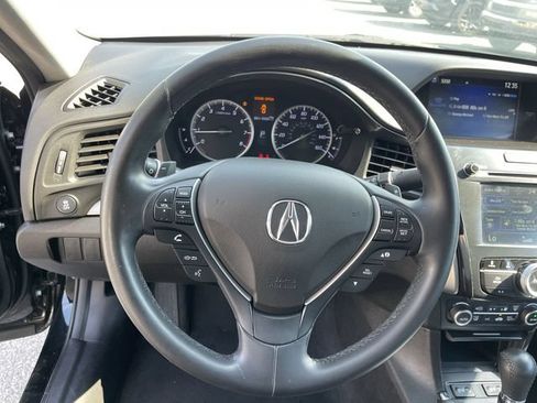 Used 2018 Acura ILX FWD image 14