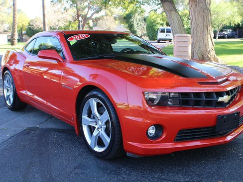 Used 2010 Chevrolet Camaro SS image 34