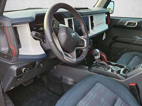 New 2026 Ford Bronco Heritage Edition AWD/4WD image 3