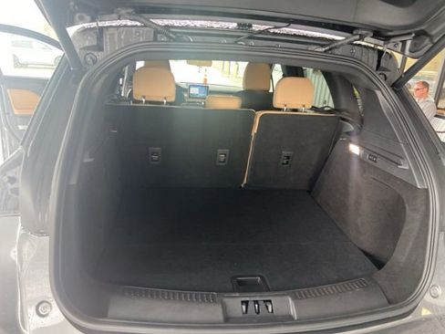 Used 2022 Lincoln Corsair Reserve w/ Equipment Group 201A image 3