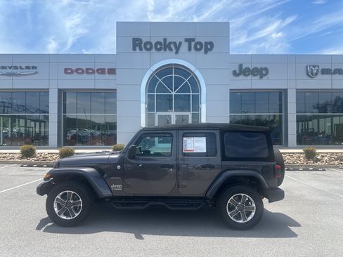 Used 2020 Jeep Wrangler Unlimited Sahara AWD/4WD image 1