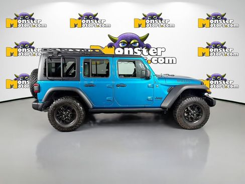 Used 2024 Jeep Wrangler Willys image 4