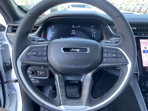 New 2024 Jeep Grand Cherokee Limited 4xe AWD/4WD image 18
