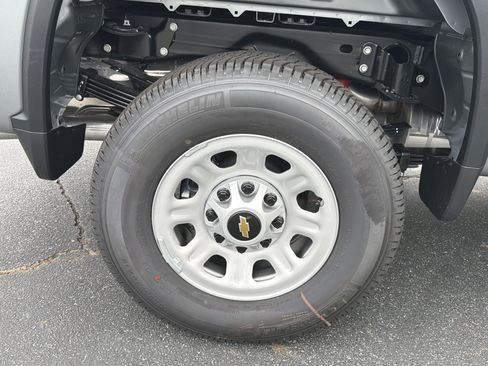 New 2026 Chevrolet Silverado 3500 W/T AWD/4WD image 17