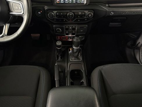 Used 2023 Jeep Wrangler Unlimited Rubicon 4xe w/ Steel Bumper Group image 16