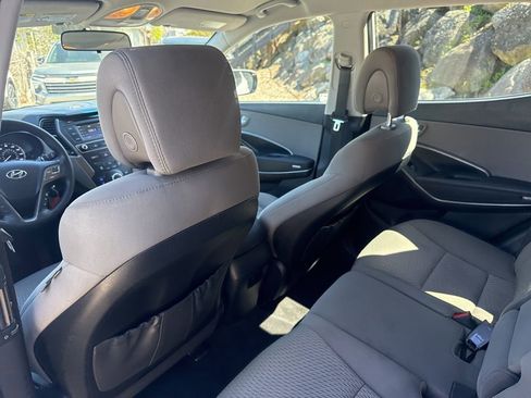 Used 2017 Hyundai Santa Fe Sport AWD/4WD image 21