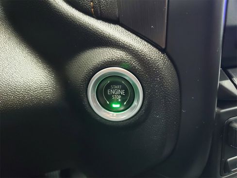 Used 2021 GMC Sierra 1500 AT4 image 19