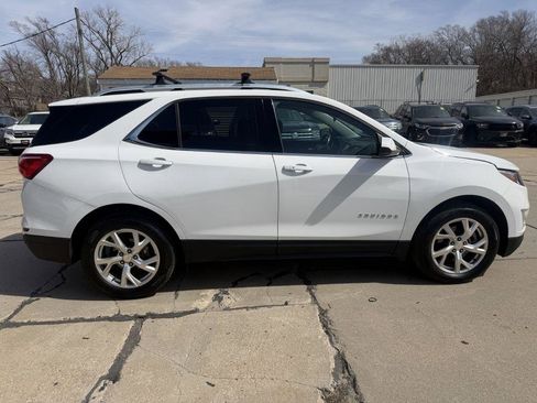 Used 2020 Chevrolet Equinox LT image 7