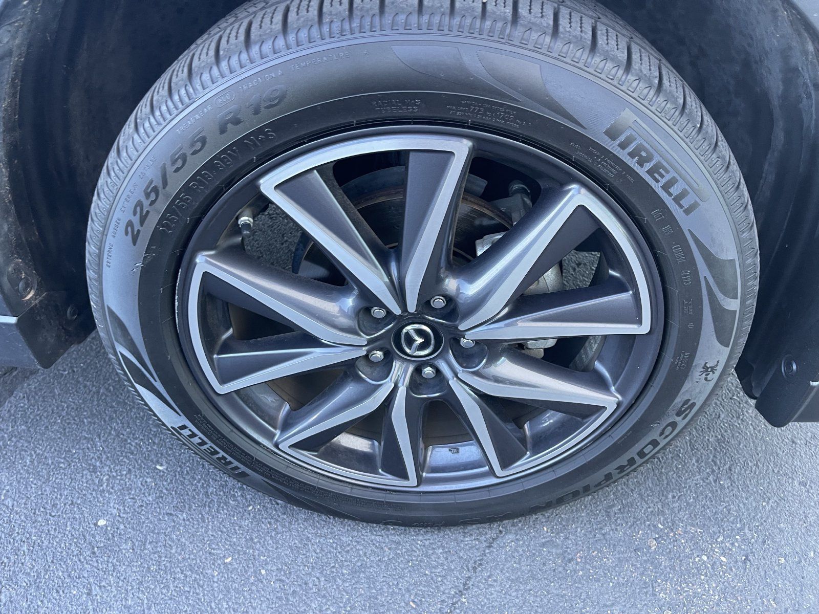 Used 2018 MAZDA CX-5 Touring w/ Preferred Equipment Package FWD image 5