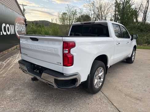 Used 2021 Chevrolet Silverado 1500 LTZ w/ LTZ Premium Package image 7