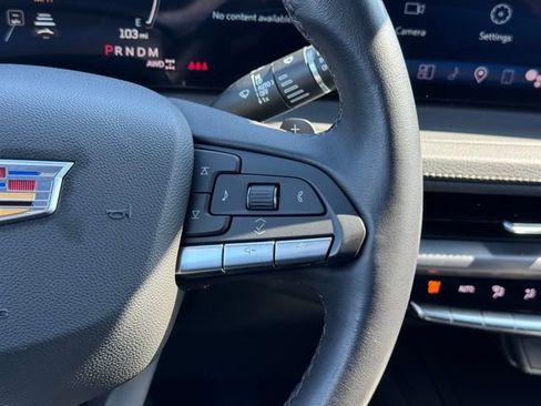 Certified 2025 Cadillac XT4 Premium Luxury image 24