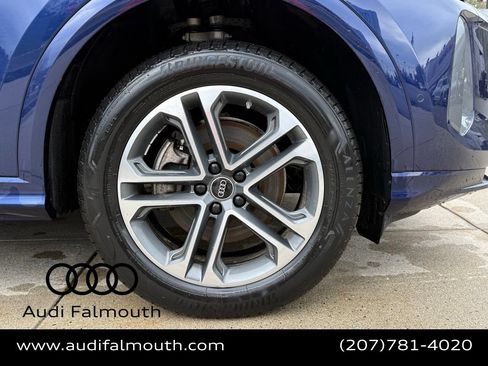 Used 2025 Audi Q5 Premium w/ Convenience Package AWD/4WD image 8