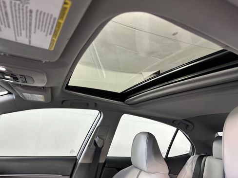 Used 2024 Toyota Camry XSE w/ Navigation Package image 22