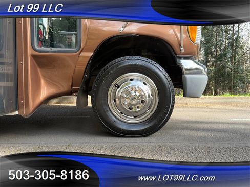 Used 2002 Ford E-350 and Econoline 350 Super Duty image 19