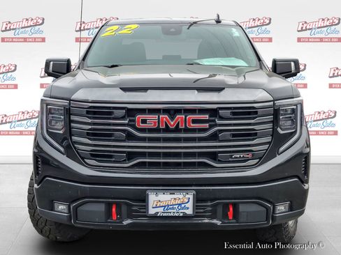 Used 2022 GMC Sierra 1500 AT4 w/ AT4 Preferred Package image 4