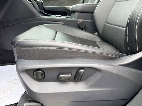 Used 2023 Volkswagen Atlas SE w/ Panoramic Sunroof Package image 16