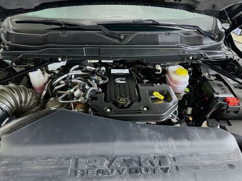 Used 2025 RAM 2500 Laramie w/ Night Edition image 31