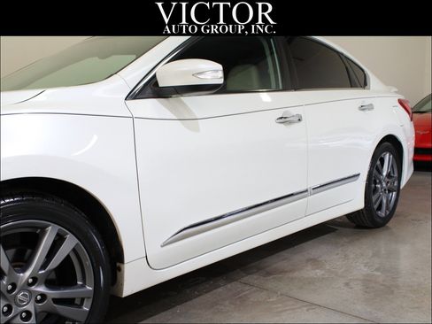 Used 2018 Nissan Altima 3.5 SL image 6