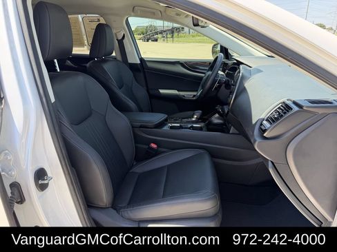Used 2023 Lexus NX 250 FWD w/ Towing Package (2000 Lbs) image 28