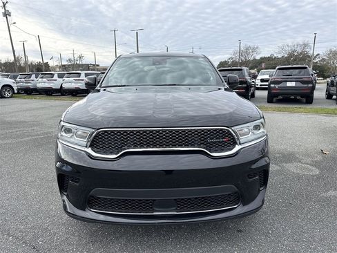 Used 2023 Dodge Durango SXT Launch Edition image 8