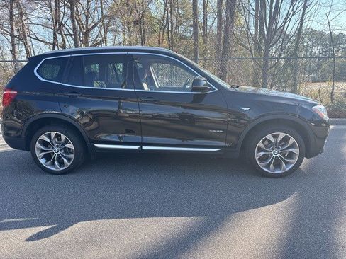 Used 2017 BMW X3 xDrive28i image 11