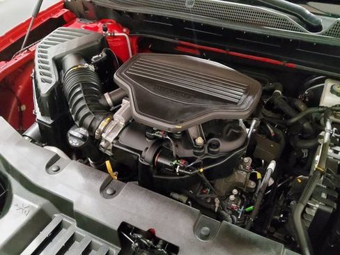 Used 2022 Chevrolet Blazer RS image 35