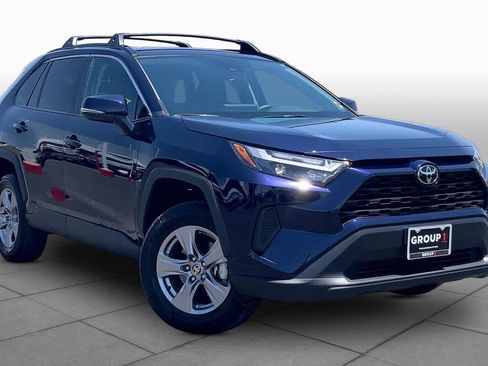 Used 2025 Toyota RAV4 XLE w/ Convenience Package AWD/4WD image 3