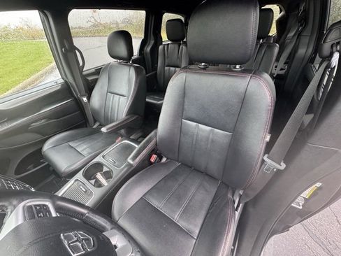 Used 2019 Dodge Grand Caravan GT image 10