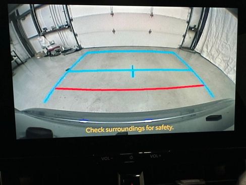 Used 2025 Toyota Corolla SE w/ SE Premium Package image 35