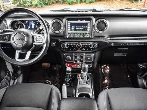 Used 2021 Jeep Wrangler Unlimited Rubicon 4xe w/ Steel Bumper Group image 12