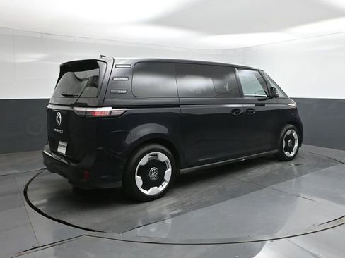 New 2025 Volkswagen ID. Buzz Pro S image 11