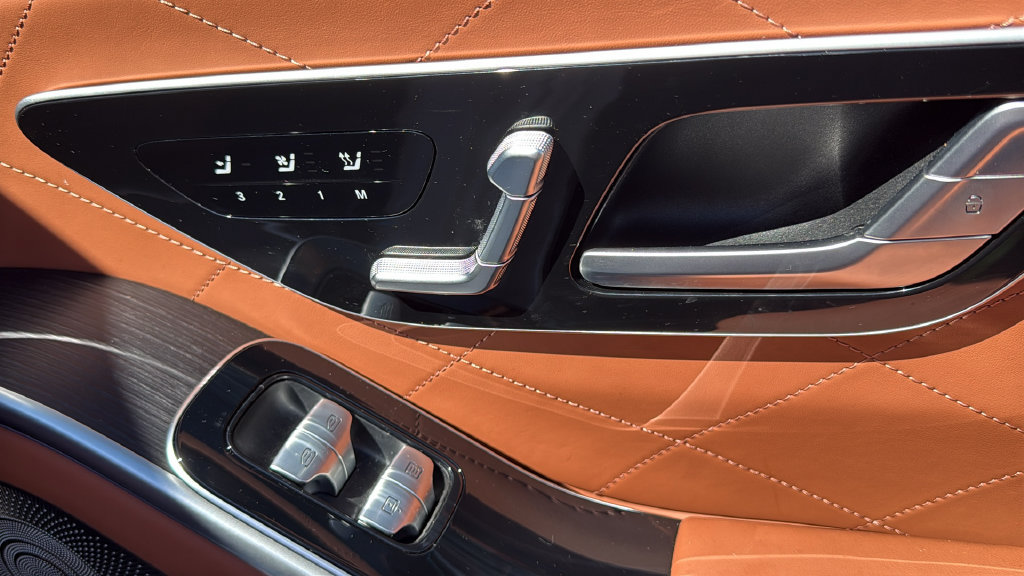 Certified 2023 Mercedes-Benz S 500 4MATIC image 17