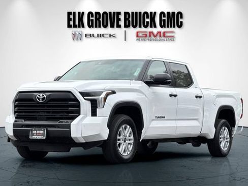 Used 2026 Toyota Tundra SR5 w/ SR5 Convenience Package AWD/4WD image 8