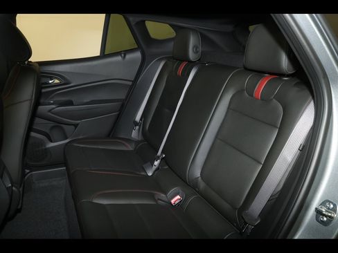 New 2026 Chevrolet Trax RS w/ Sunroof Package image 21