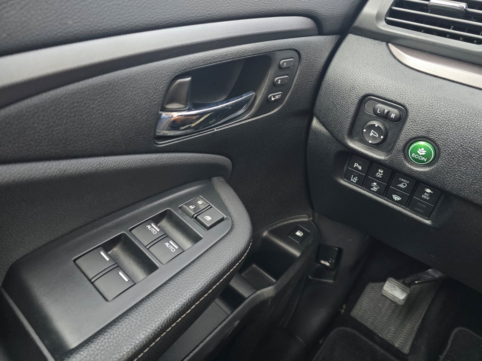 Used 2022 Honda Ridgeline RTL-E image 24