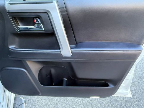 Used 2022 Toyota 4Runner Limited image 27