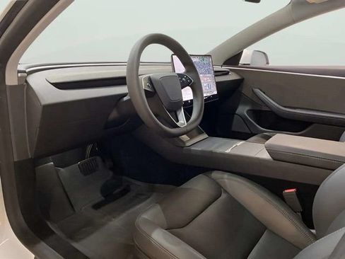 Used 2024 Tesla Model 3 Standard Range RWD image 16