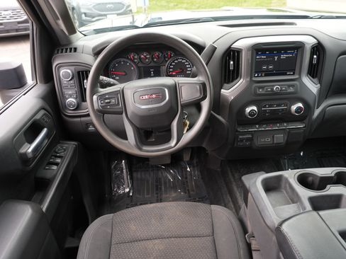 Used 2021 GMC Sierra 2500 4x4 Crew Cab w/ Convenience Package image 22