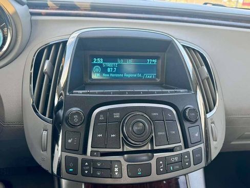 Used 2012 Buick LaCrosse Premium image 12