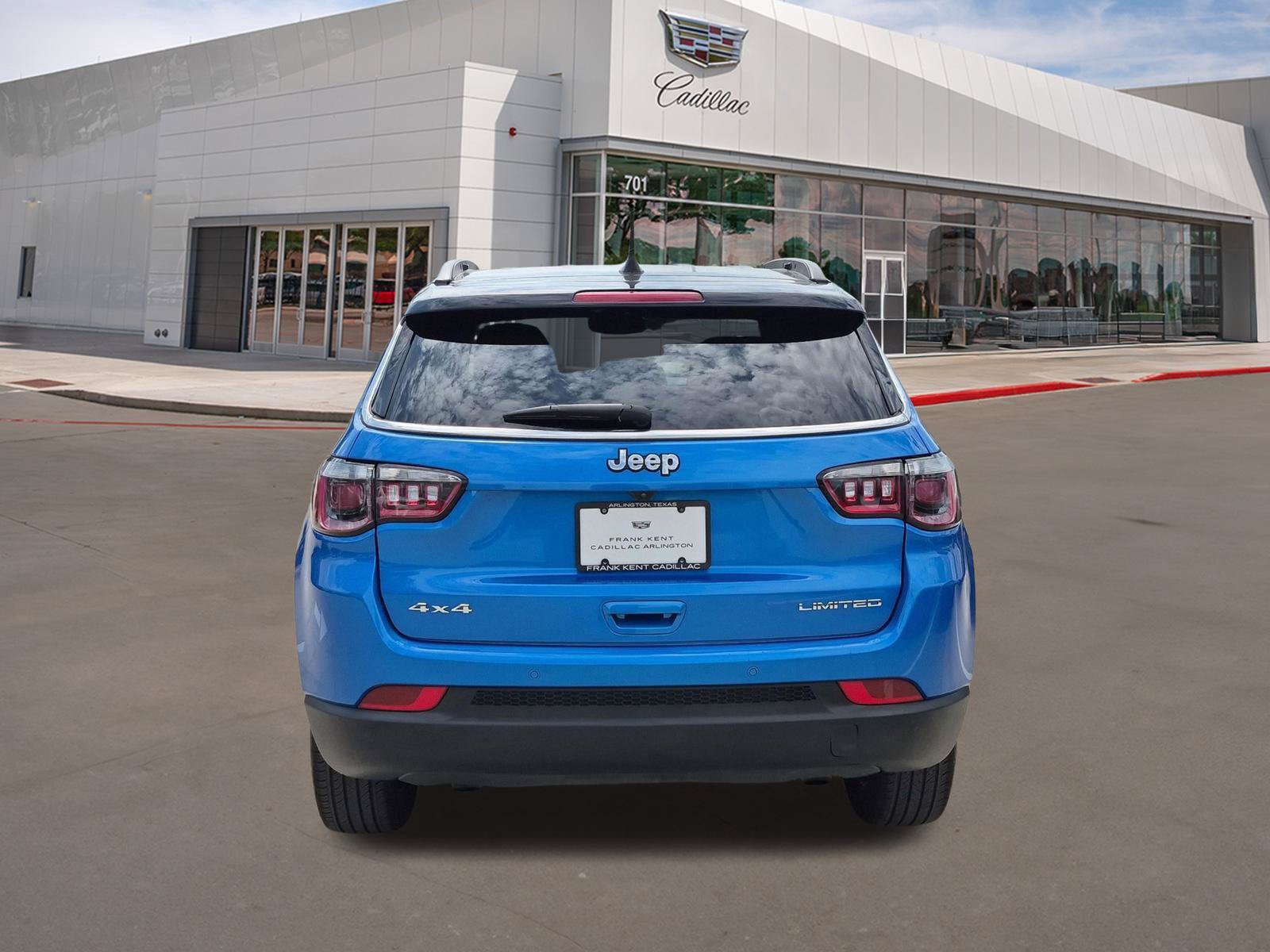 Used 2025 Jeep Compass Limited AWD/4WD image 5