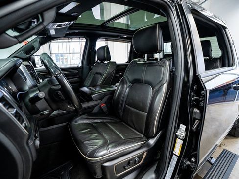 Used 2020 RAM 1500 Limited w/ Black Appearance Package image 38