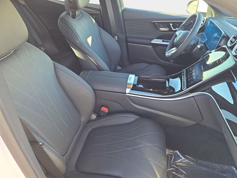 New 2026 Mercedes-Benz GLC 300 4MATIC image 10