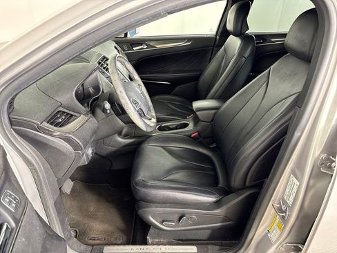 Used 2015 Lincoln MKC FWD image 26