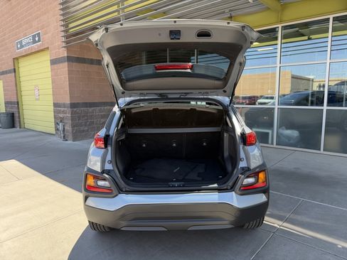 Used 2020 Hyundai Kona SEL Plus w/ Cargo Package FWD image 37