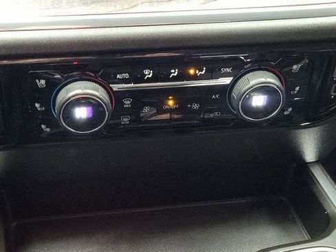 Certified 2023 Chevrolet Silverado 1500 LTZ w/ Z71 Off-Road Package AWD/4WD image 13