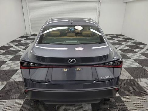 Used 2024 Lexus IS 300 w/ Comfort Package RWD image 5