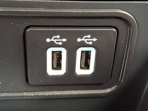 Used 2022 Ford EcoSport SE w/ SE Convenience Package image 25